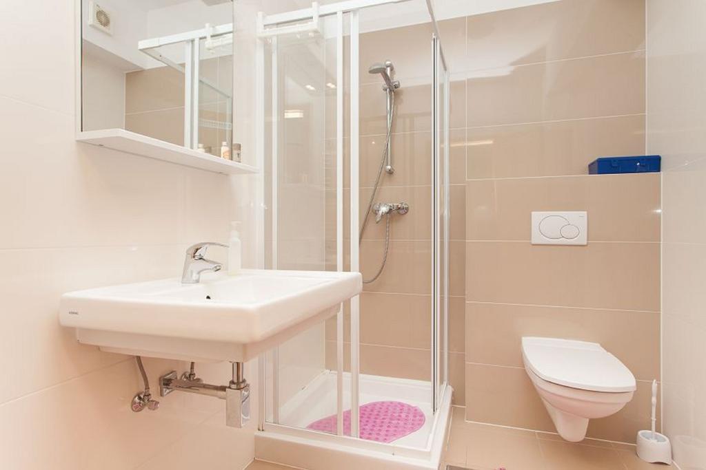 Kuvi Apartments Rovinj Room photo