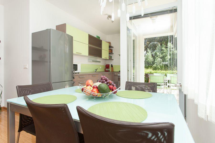 Kuvi Apartments Rovinj Exterior photo